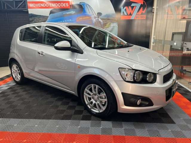 Chevrolet Sonic 2013 1.6 ltz 16v flex 4p automático