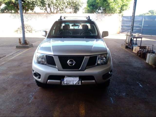 Nissan FRONTIER 2.5 SV ATTACK 4X4 CD TURBO ELETRONIC DIESEL 4P AUTOMÁTICO