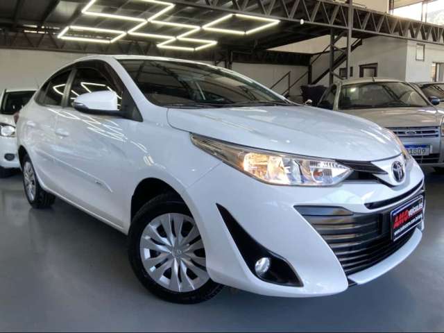 Toyota YARIS 1.5 16V FLEX SEDAN XL LIVE MULTIDRIVE