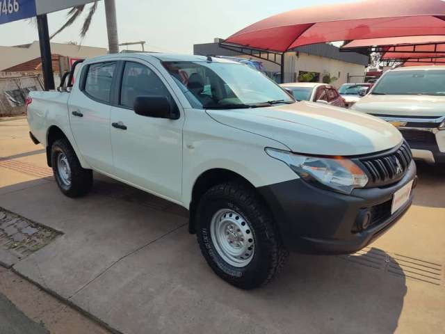 MITSUBISHI L200 TRITON 2.4 GLX SPORT OUTDOOR 4X4 4P