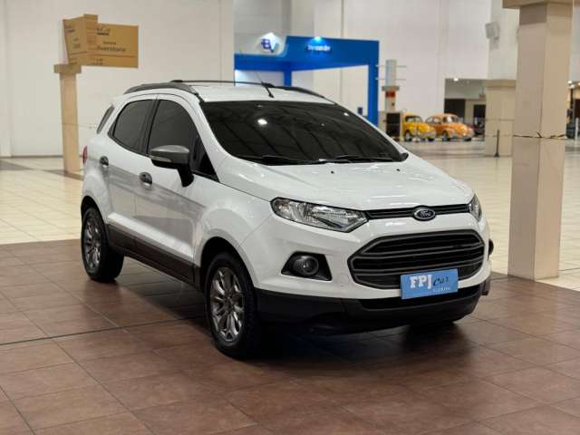 ECOSPORT - ANO 2015