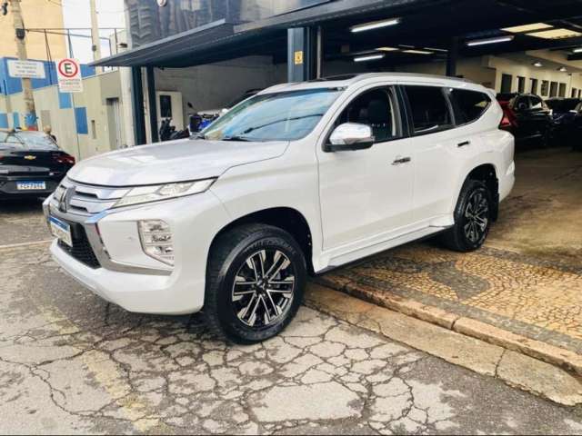 Mitsubishi PAJERO SPORT 2.4 16V MIVEC TURBO DIESEL HPE-S AWD AUTOMÁTICO