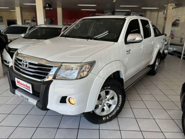 Toyota HILUX 2.7 SRV 4X4 CD 16V FLEX 4P AUTOMÁTICO