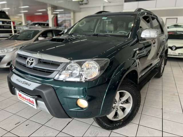 Toyota HILUX SW4 3.0 SRV 4X4 16V TURBO INTERCOOLER DIESEL 4P AUTOMÁTICO