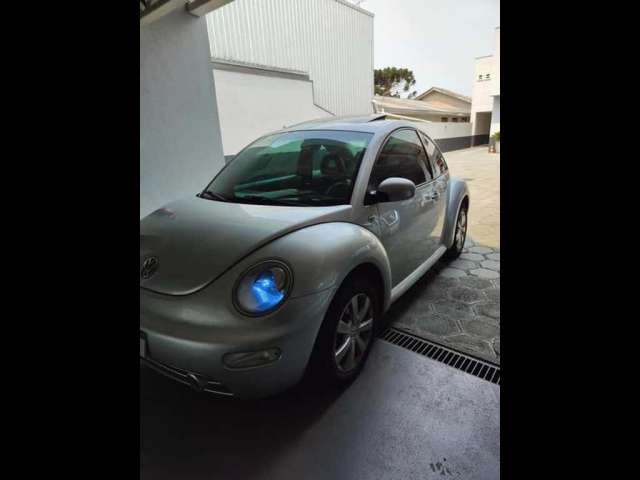 VOLKSWAGEN NEW BEETLE 2001