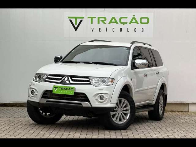 Pajero DAKAR/HPE 3.5 4x4 Flex 5p Aut.