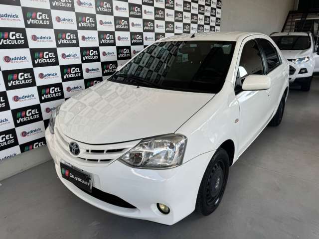 Etios Sedan Xs 1.5 2013