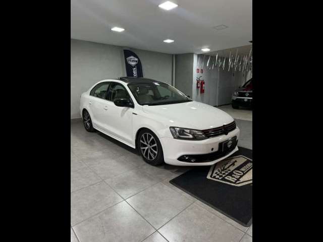 JETTA Highline 2.0 TSI 16V 4p Tiptronic