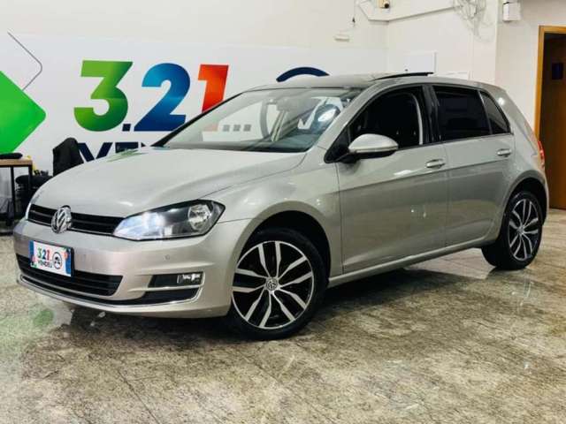 VOLKSWAGEN GOLF HIGHLINE AA 2015