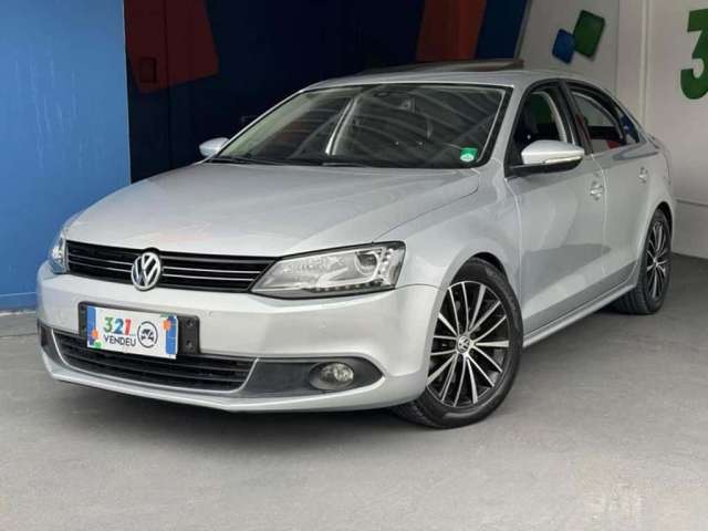 VOLKSWAGEN JETTA 2.0T 2014