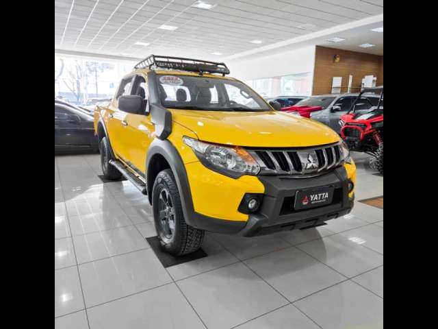 Mitsubishi L200 TRITON 2.4 16V TURBO DIESEL SAVANA GLS CD 4X4 AUTOMÁTICO