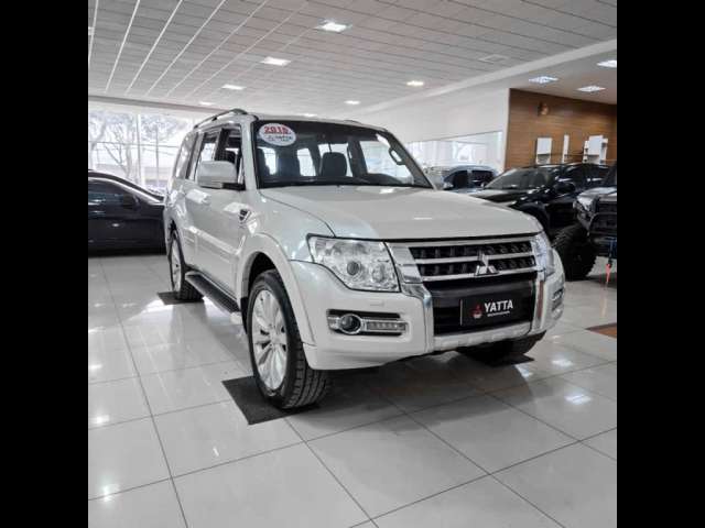 Mitsubishi PAJERO FULL 3.2 HPE 4X4 16V TURBO INTERCOOLER DIESEL 4P AUTOMÁTICO