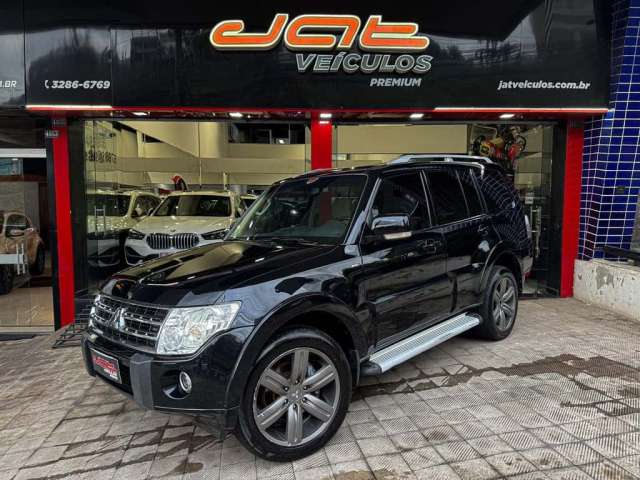 Mitsubishi Pajero HPE Full 3.2 4x4 T.I.Dies. 5p Aut - Preta - 2010/2010