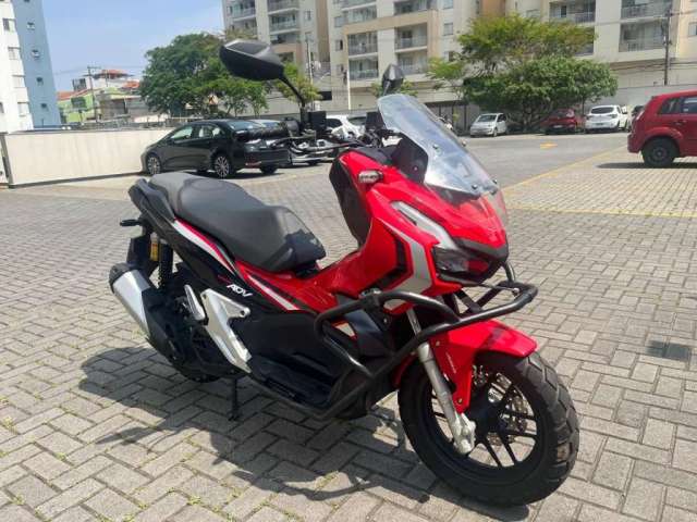 HONDA ADV