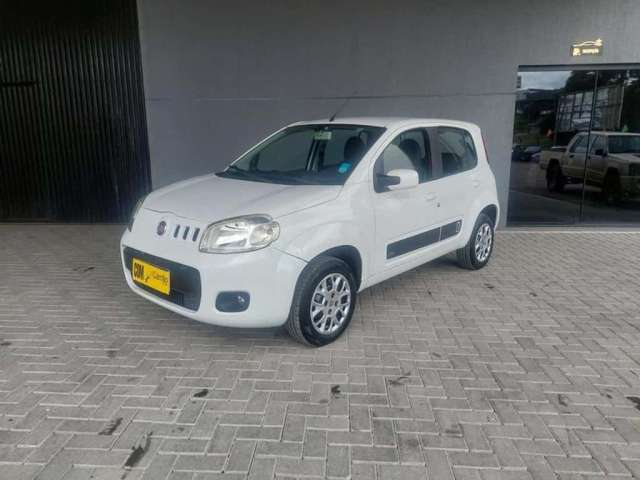 FIAT UNO VIVACE 1.0 2012