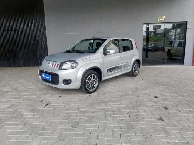 FIAT UNO SPORTING 1.4 2013