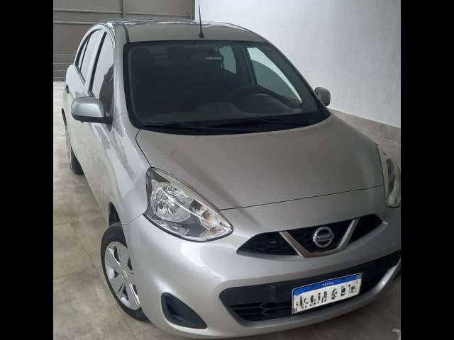 Nissan March 1.6 S 16V FLEX 4P MANUAL  2016/2017 - Prata - 2016/2017