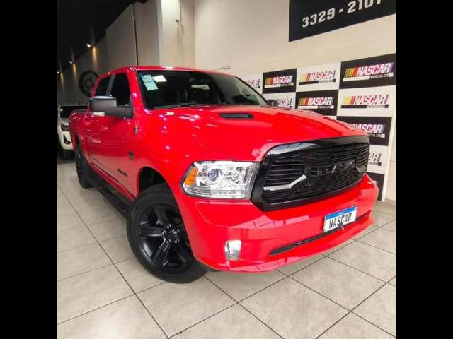 Ram Classic 5.7 V8 Laramie 4WD 2022 APENAS 10.000 KMS