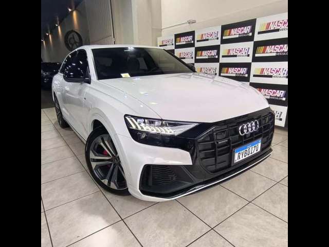 AUDI Q8 SB HIBRIDO 2022