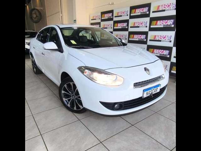 RENAULT FLUENCE DYNAMIQUE 2.0 MANUAL 2013