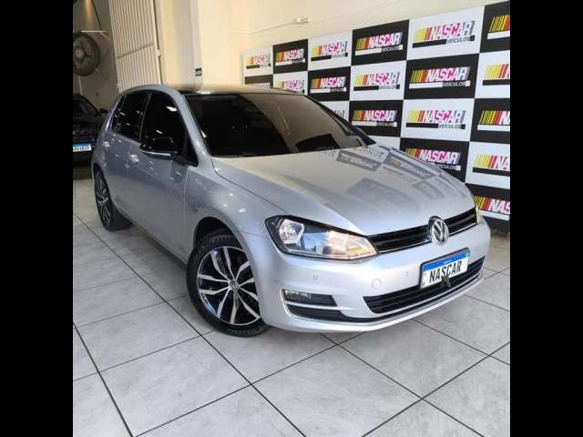 VOLKSWAGEN GOLF HIGHLINE AUT 2015