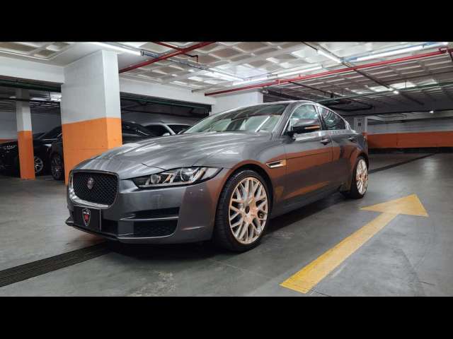 Jaguar XE GASOLINA AUTOMÁTICO