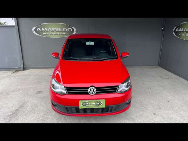 Volkswagen Fox 1.6 Mi I MOTION Total Flex 8V 5p  - Vermelha - 2014/2014