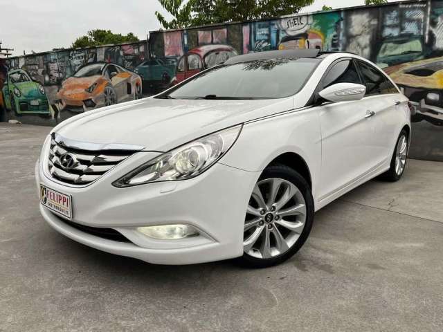 Hyundai Sonata 2.4 16V 182cv 4p Aut.  - Branca - 2012/2013