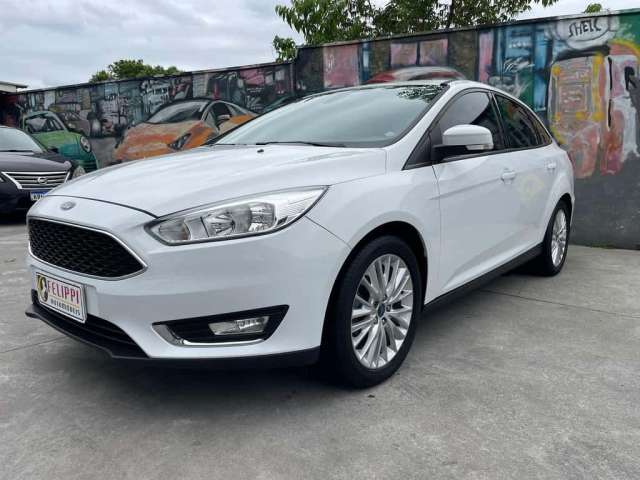 Ford Focus Sedan 2.0 16V/2.0 16V Flex 4p Aut. - Branca - 2016/2016