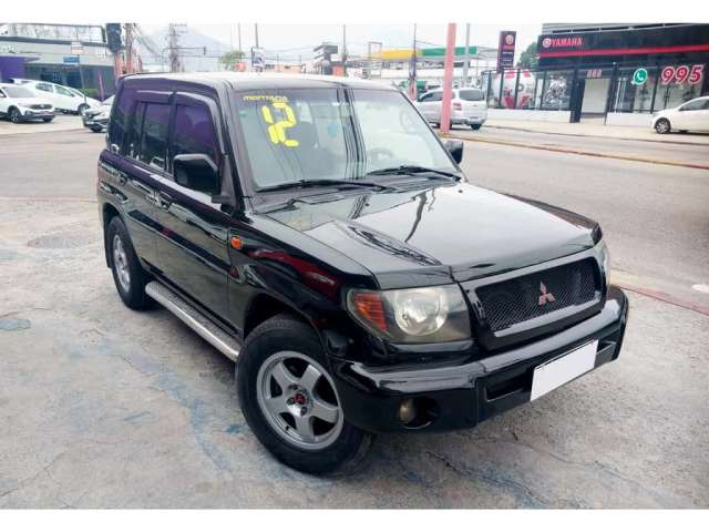 Mitsubishi Pajero io 2002 1.8 se 4x4 16v gasolina 4p automático