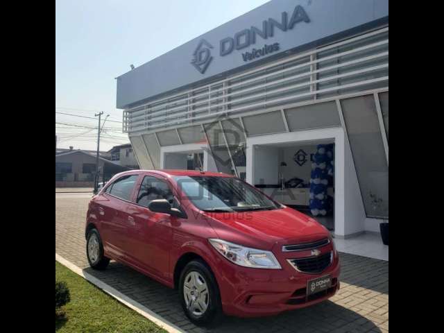 Chevrolet Onix 1.0MT LT - Vermelha - 2015/2015