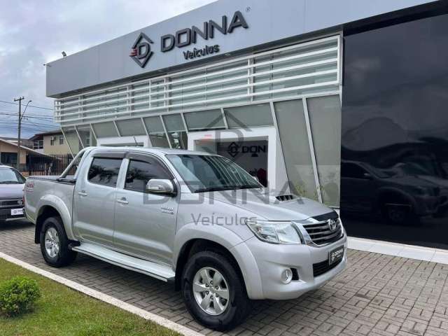 Toyota Hilux /  CD4X4 SRV - Prata - 2012/2013