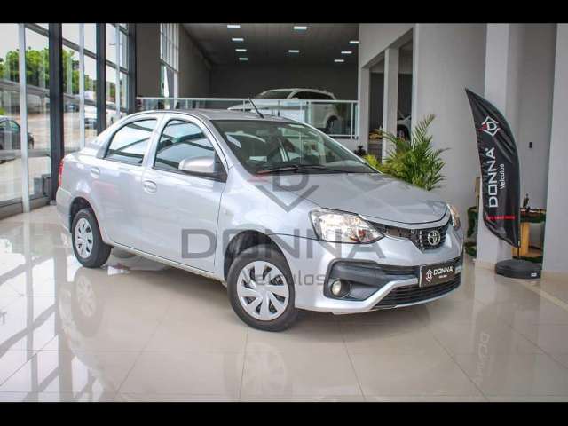 Toyota Etios X Sedan 1.5 Flex 16V 4p Aut.  - Prata - 2017/2018