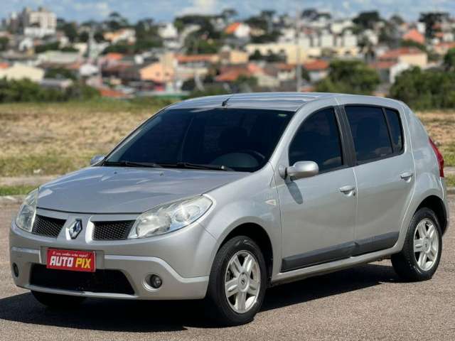 Sandero Privilege 1.6 COMPLETO 