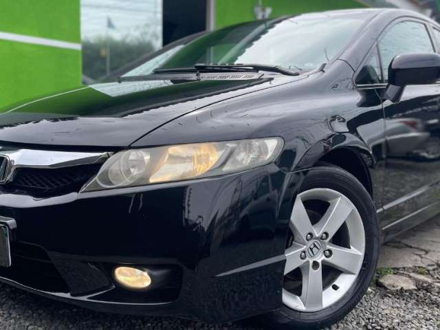 Honda Civic LXS Sedan 1.8 2010