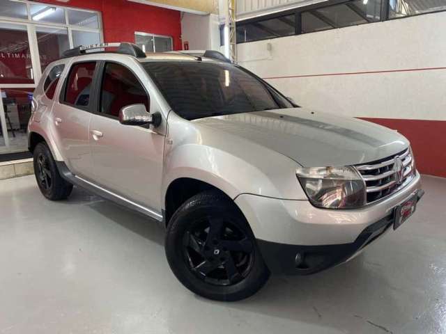 RENAULT DUSTER 20 D 4X4 2015