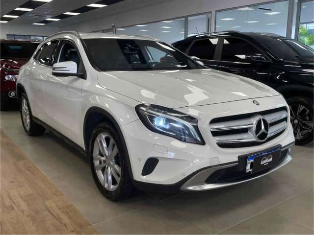 Mercedes-benz Gla 200 2015 1.6 cgi advance 16v turbo flex 4p automático