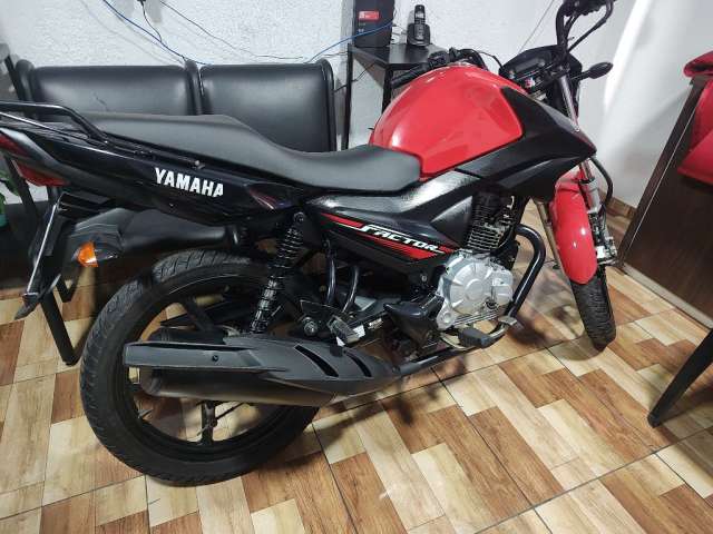 Yamaha fator 125 ano 2018  