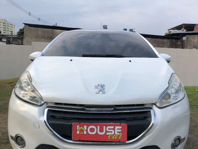 PEUGEOUT 208 2016 com TETO 