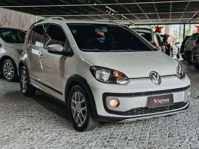 Volkswagen up! cross 1.0 TSI Total Flex 12V 5p