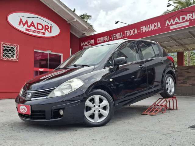 Nissan Tiida 1.8 16V