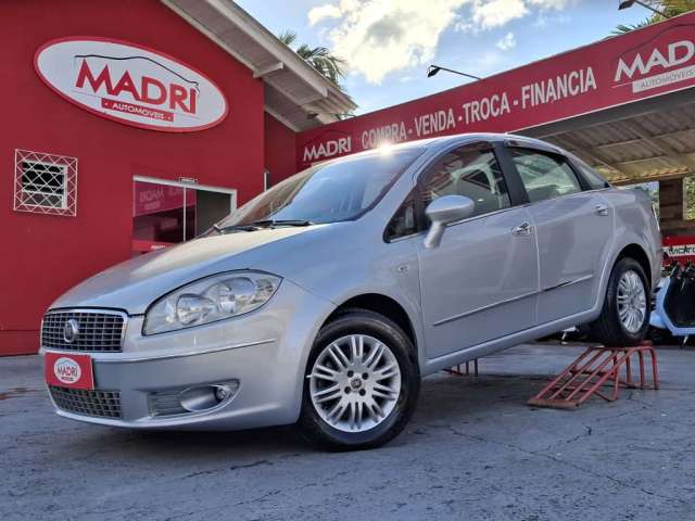 Fiat LINEA ESSENCE 1.8 Flex 16V 4p