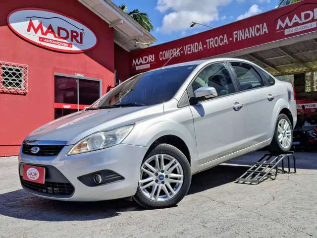 Ford Focus Sedan 2.0 16V/2.0 16V Flex 4p