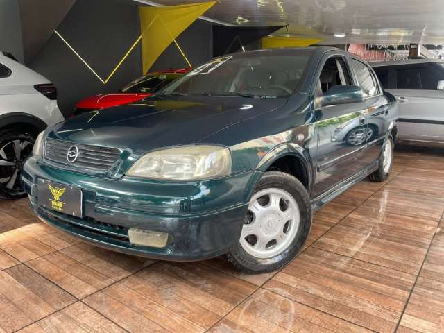 CHEVROLET ASTRA 1.8 MPFI MILLENIUM II SEDAN 8V GASOLINA 4P MANUAL 2001