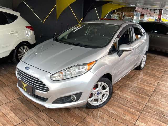  FORD FIESTA 1.6 SE SEDAN 16V FLEX 4P MANUAL 2014