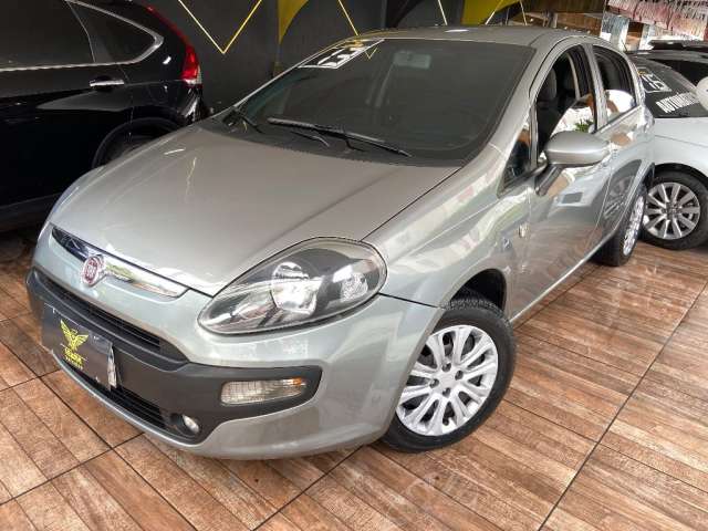 Fiat Punto 1.4 Attractive italia 2013 Muito Conservado !!