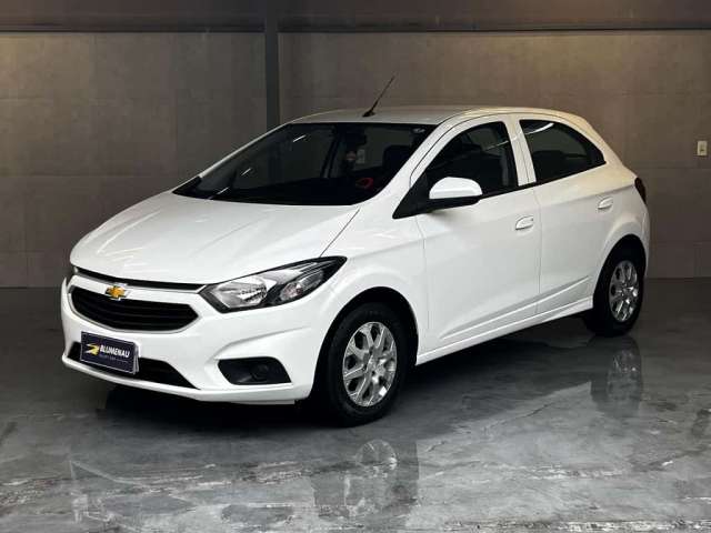 Chevrolet Onix ONIX 1.0MT LT - Branca - 2017/2018