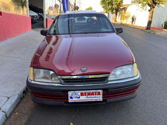 Chevrolet Omega GLS 2.2 1995 Gasolina Manual