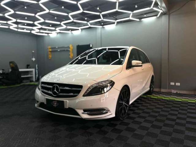 MERCEDES-BENZ B-200 CGI 1.6 TURBO 2014