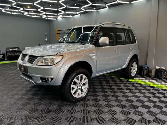 MITSUBISHI PAJERO TR4 2.0 4X4 16V 140CV FLEX 4P AUTOMATICO 2010